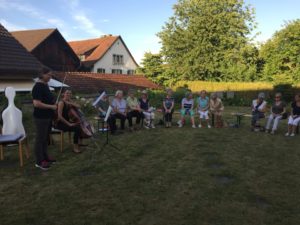 Juli  2017 - Ökumenische Abendfeier im Labyrinth